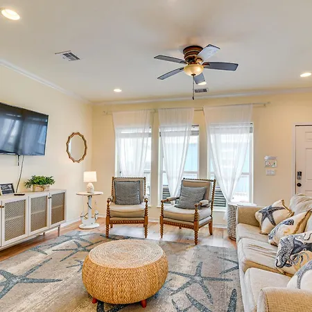 Gulf Views Beachfront Bolivar Peninsula Escape!